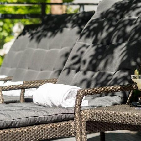 L'Hermitage Hotel Vancouver Dış mekan fotoğraf