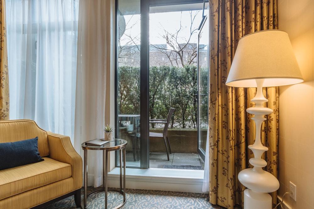 L'Hermitage Hotel Vancouver Dış mekan fotoğraf