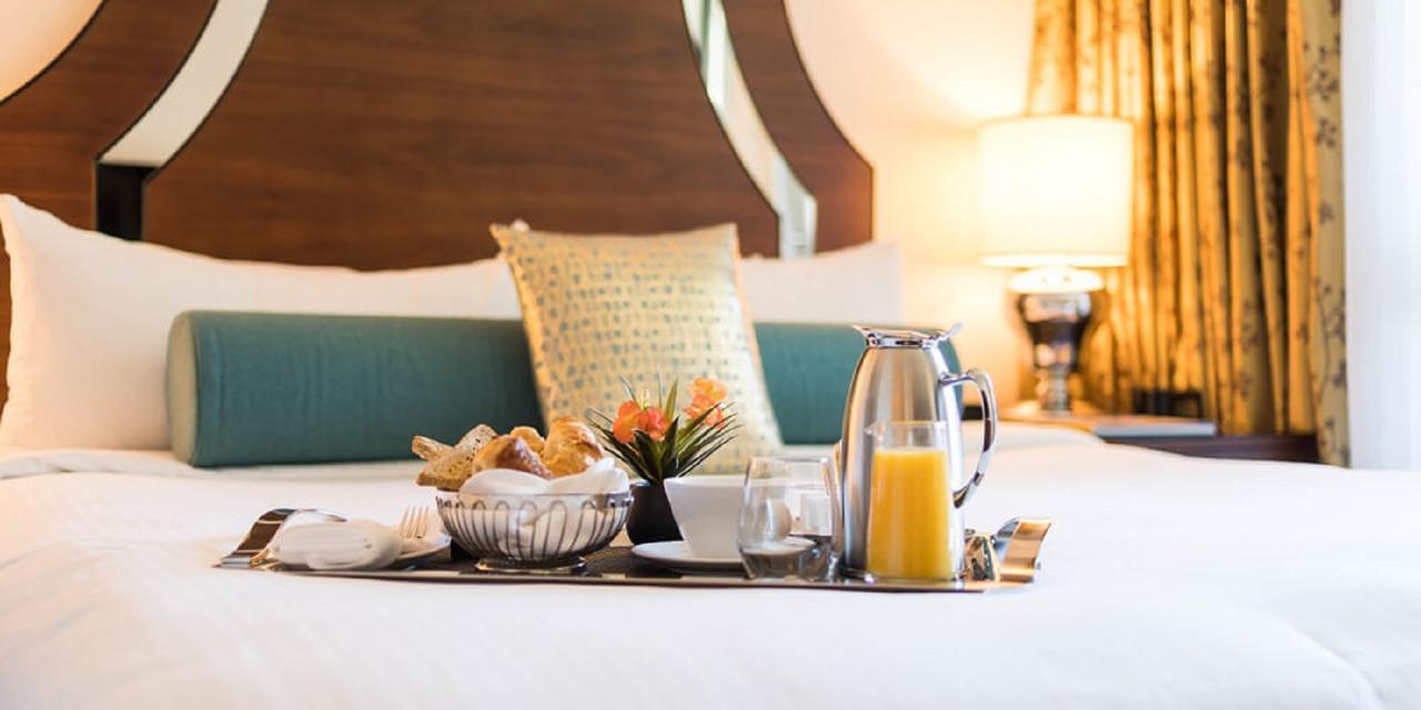 L'Hermitage Hotel Vancouver Dış mekan fotoğraf